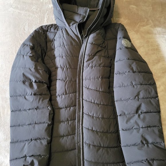 DKNY Women's Hooded Lightweight Puffer Coat - Picture 6 of 8